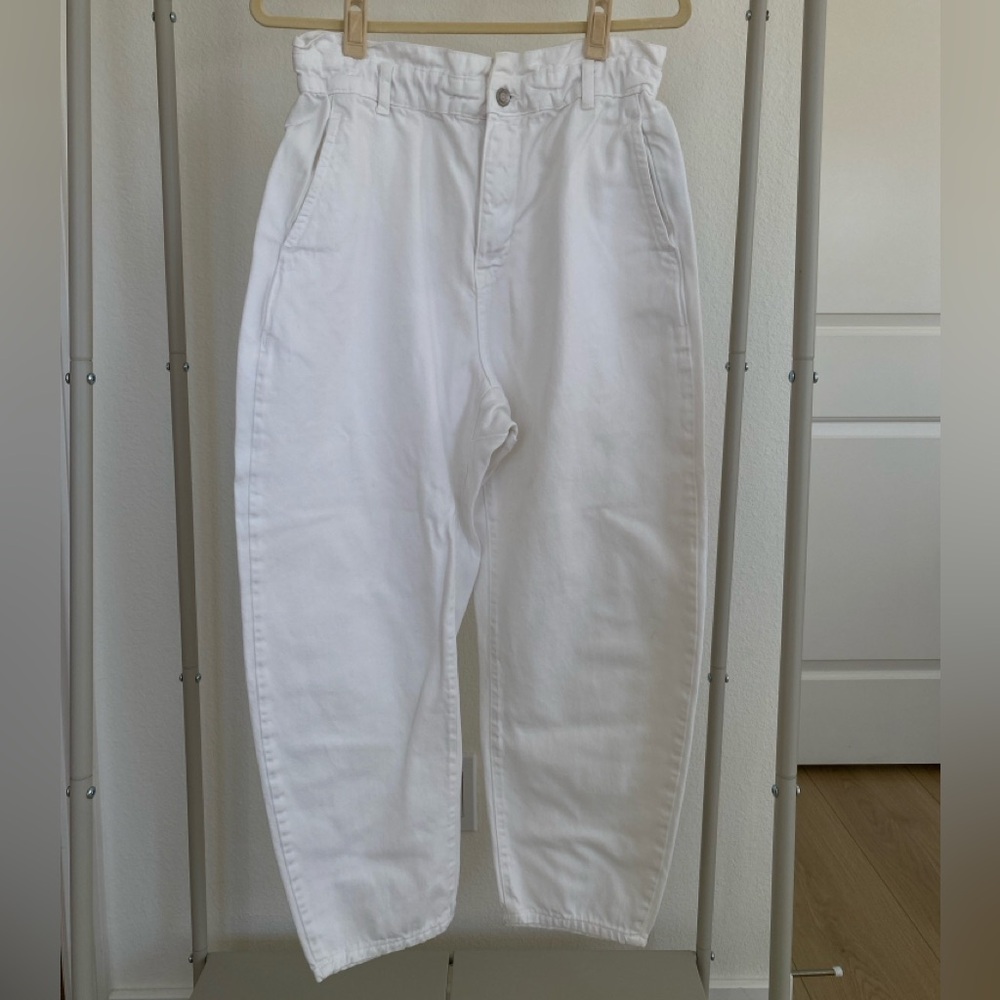 Zara Women High Rise Barrel Denim White Size L